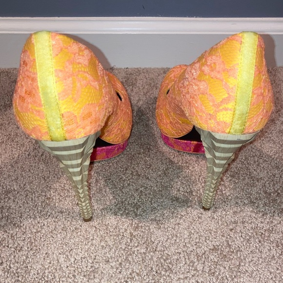 Rachel Roy keedan heel - Picture 5 of 7